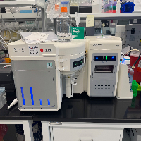 Invitrogen Attune Nxt Acoustic Focusing Cytometer image 0